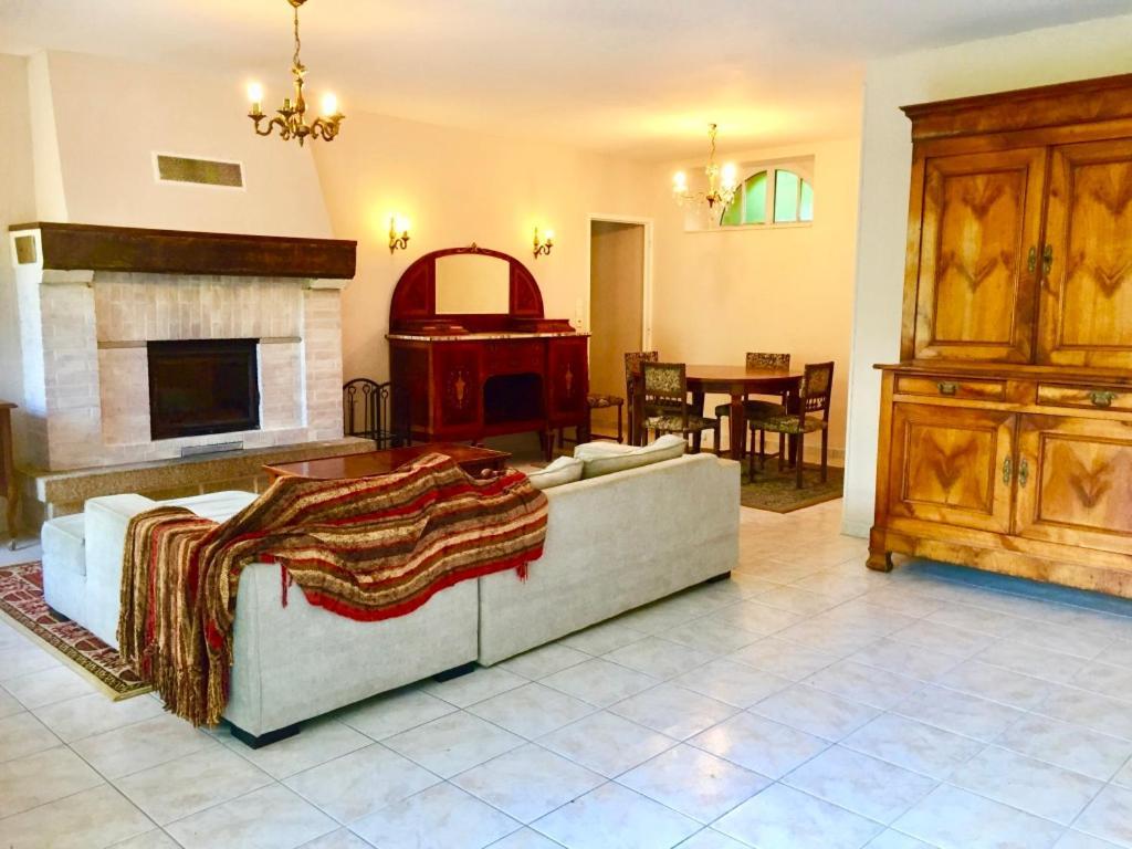 Cottage Du Chateau Erbree Luaran gambar